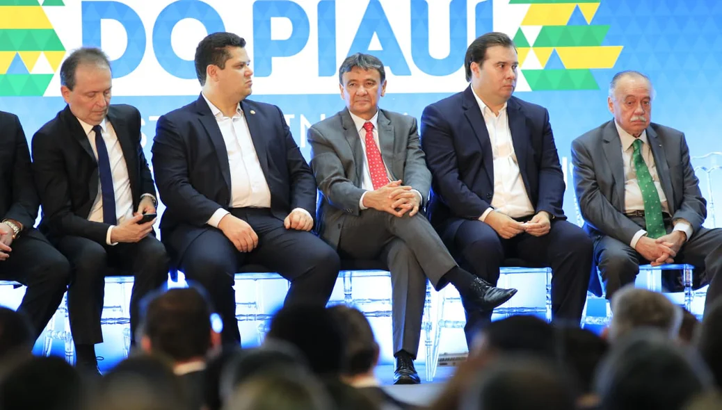 Autoridades no Congresso das Cidades em Teresina