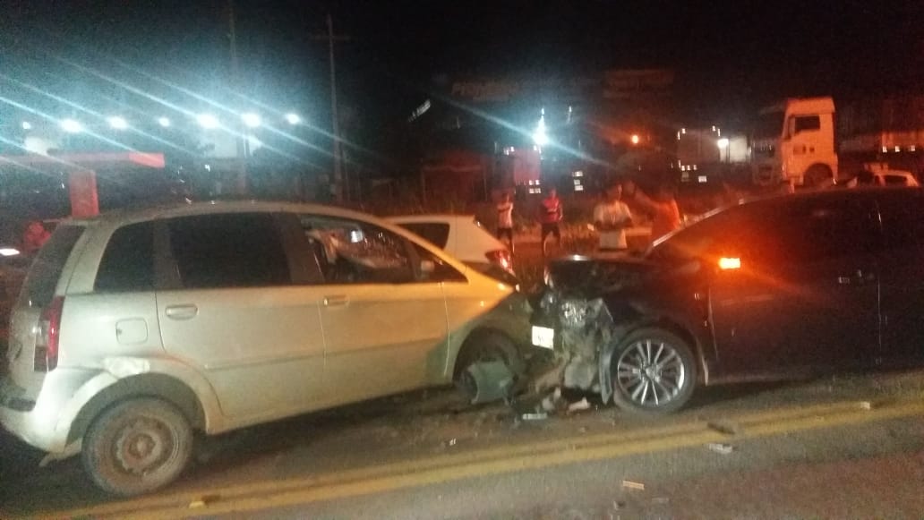 Colisão entre veículos na BR 316