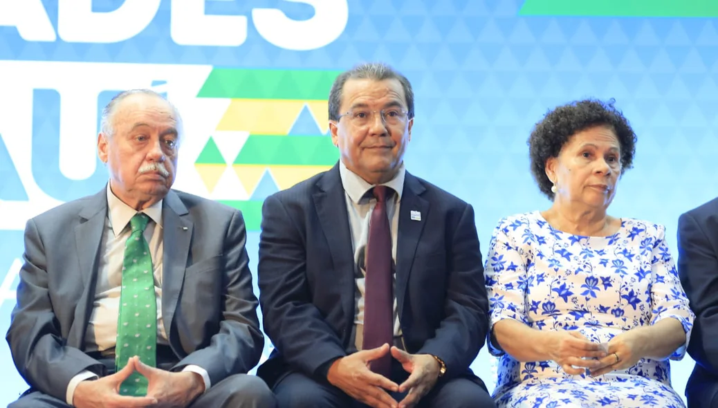 Freitas Neto e Regina Sousa
