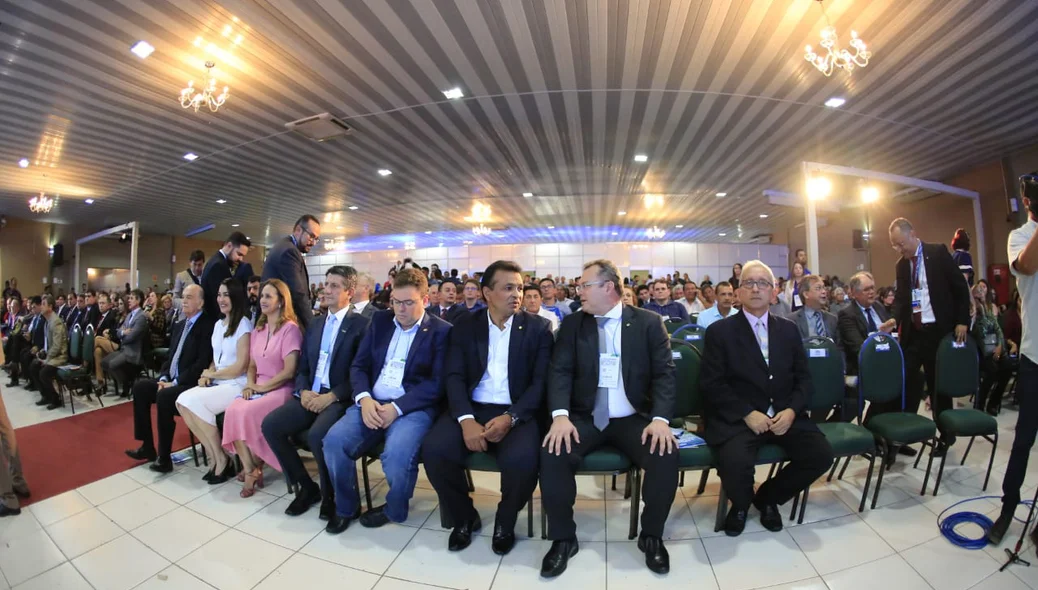 Políticos presentes