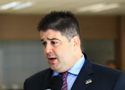 Luís André