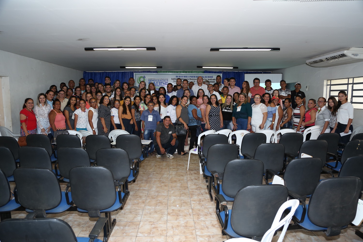 Conferência sobre saúde em Altos