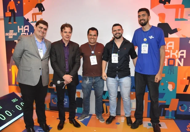 Vencedores do prêmio Hackathon Agenda 2030