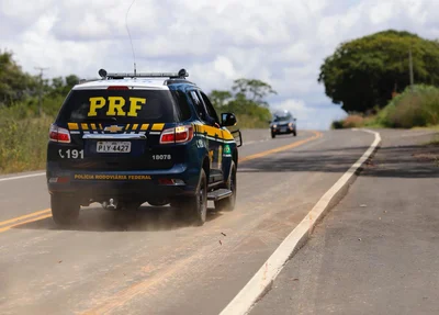 Viatura da Polícia Rodoviária Federal 