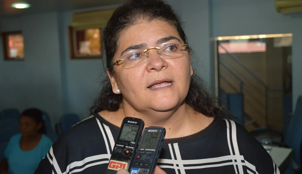 Deputada Belê diz que oposição está no caminho certo