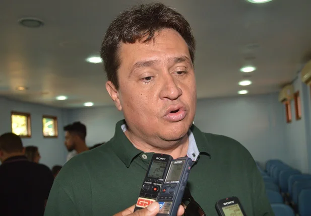 Nerinho defende nome de um técnico para dirigir o Hospital Justino Luz