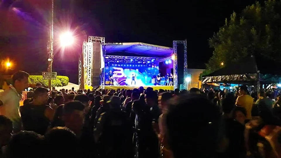 Show em comemoração ao Dia do Trabalhador em Joaquim Pires