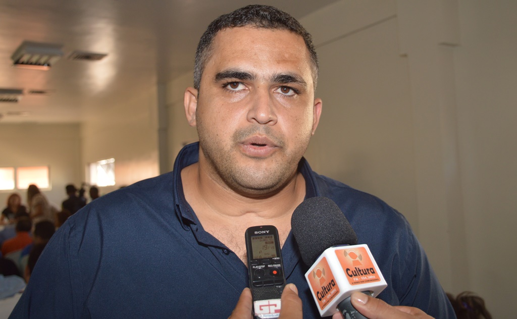 Valério Azevedo, último técnico a dirigir o Hospital Justino Luz