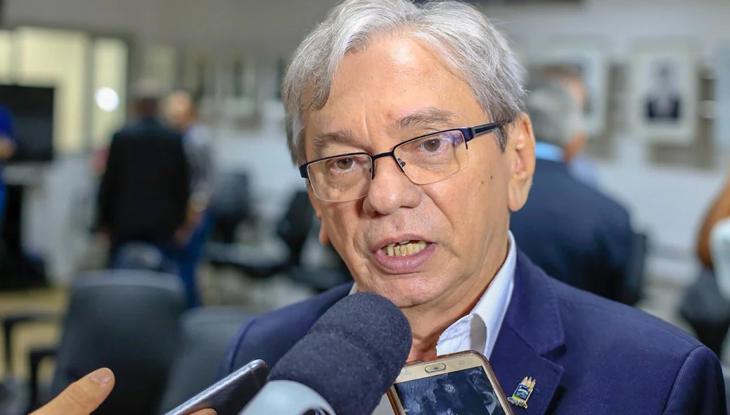 Reitor da UFPI, José Arimatéia Dantas Lopes