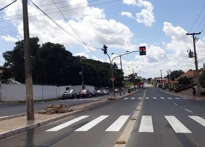 Novo Semáforo na Alaíde Marques com a Kennedy