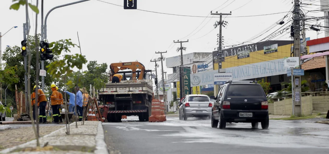 Avenida João XXlll em obras