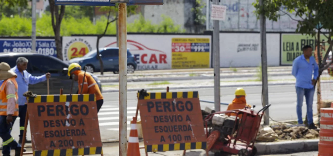 Rua Miguel Arcoverde é parcialmente interditada para obras 