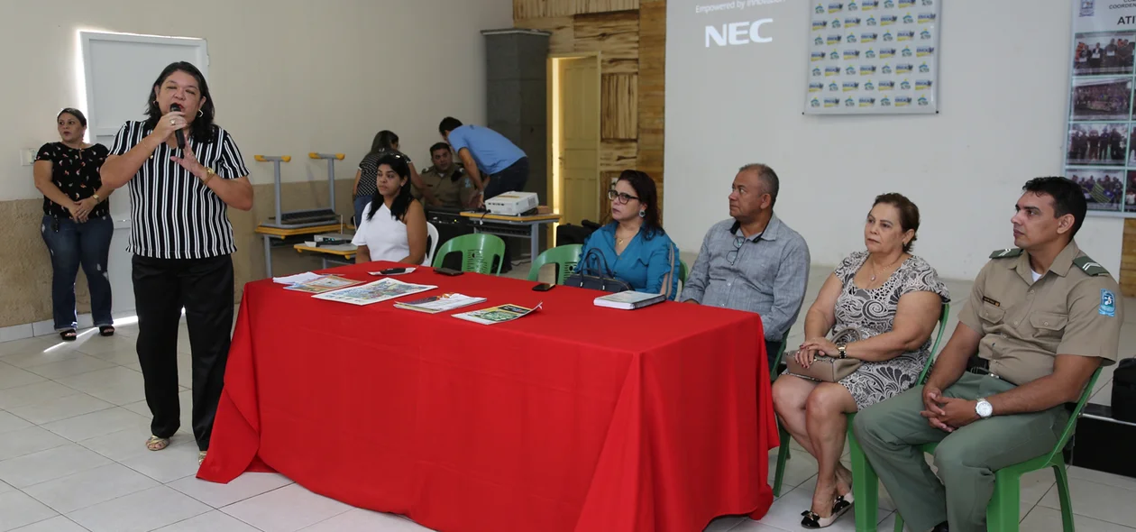 Marcia Beatriz durante seu pronunciamento