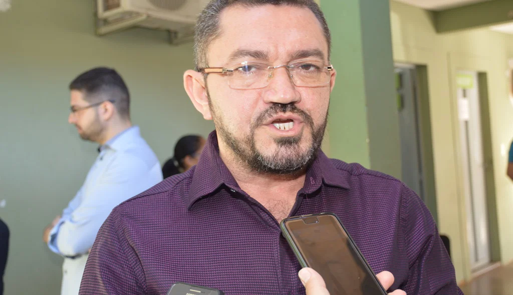 Padre Walmir destaca importância da valorização do servidor
