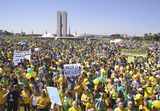 Ato em apoio a Bolsonaro em Brasília