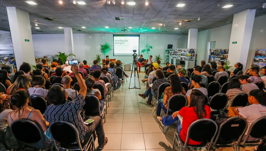 Evento está acontecendo no prédio do Senac da Avenida Campos Sales