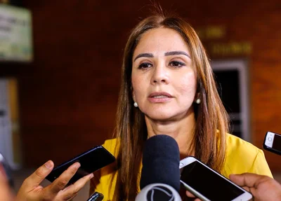 Deputada Lucy Soares