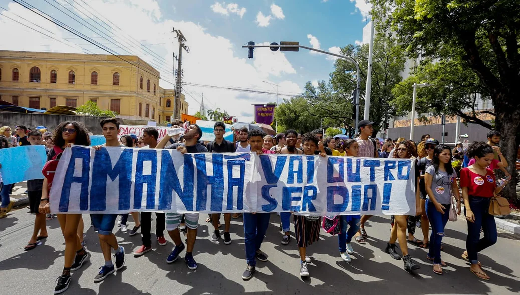 Manifestantes realizaram passeata