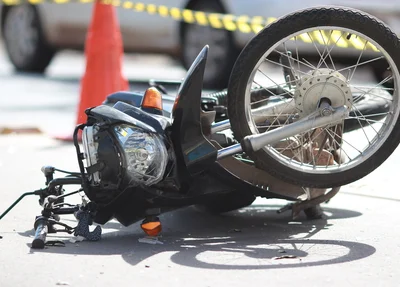 Motociclista morreu no local