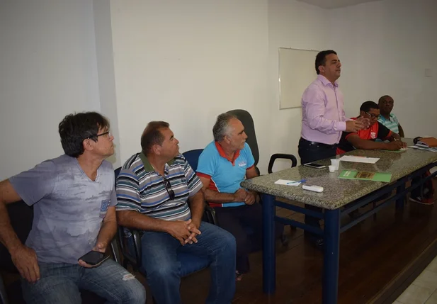 Prefeito Professor Ribinha anuncia aumento da premiação do Copão Rural