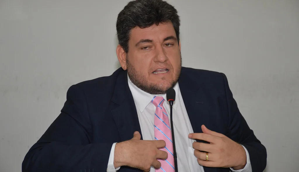Hugo Victor defendeu aprovação do projeto