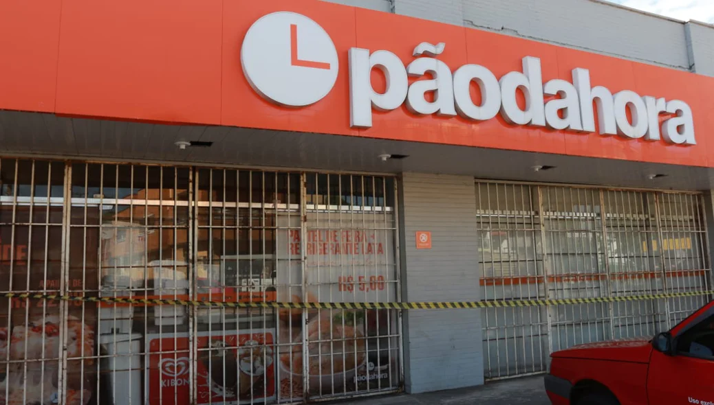 Padaria foi alvo de criminosos