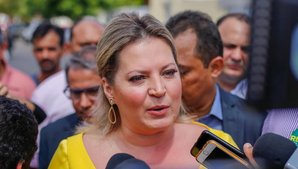 Joice Hasselmann em Teresina 