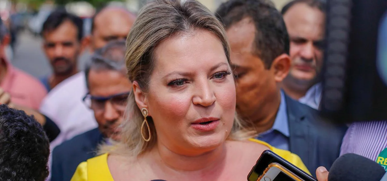 Joice Hasselmann em Teresina 