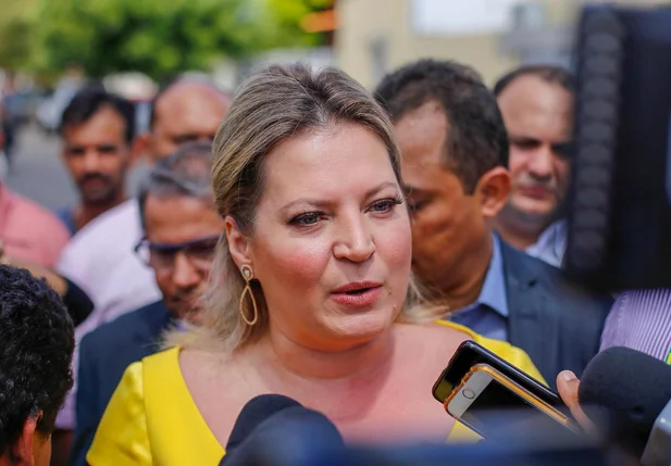 Joice Hasselmann em Teresina 
