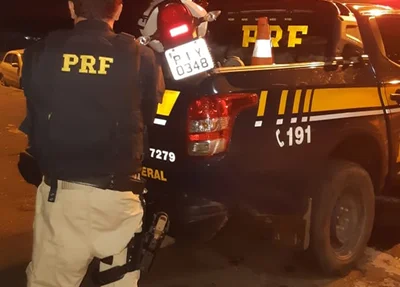 Polícia Rodoviária Federal recuperou moto roubada