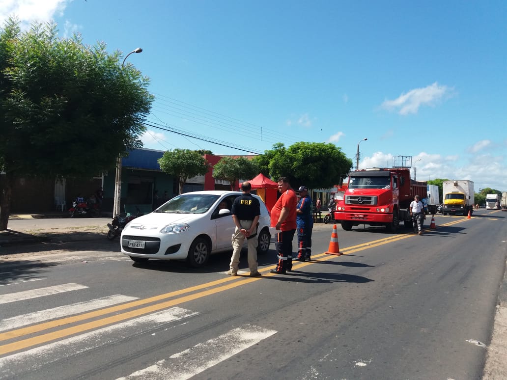 PRF-PI realiza atividade educativa sobre o trânsito