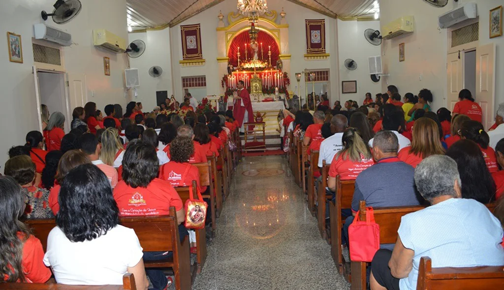Celebrações acontecem na Igrejinha do Sagrado Coração de Jesus