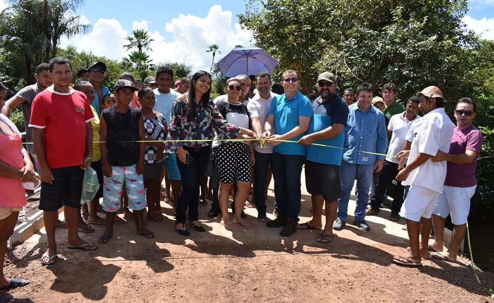 Prefeito Junior Percy inaugura ponte
