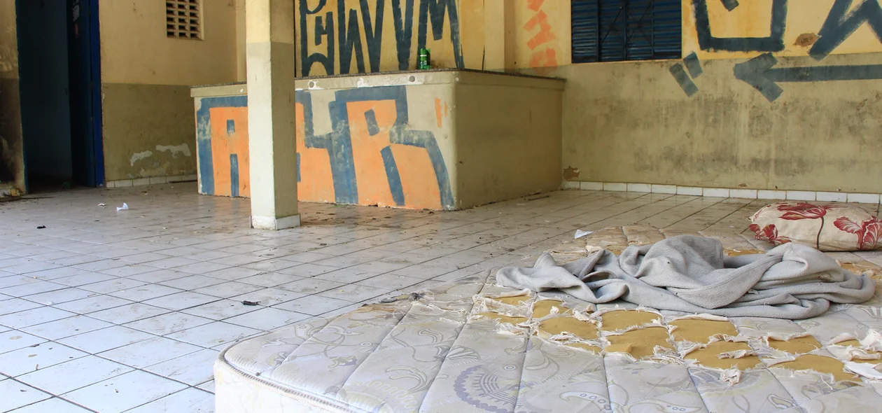Antiga sede entregue aos usuários de drogas 
