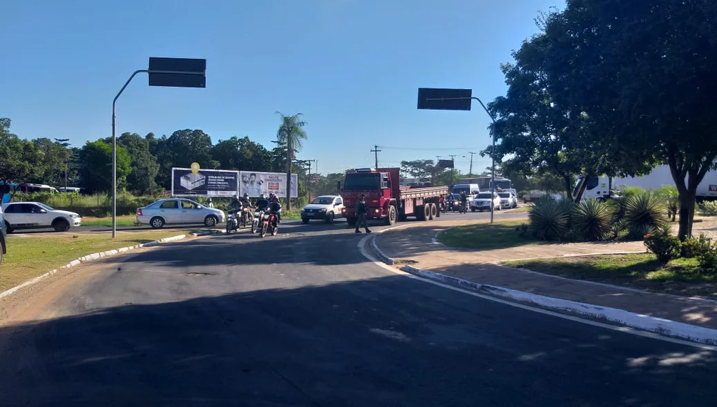 O ocorrido aconteceu na rotatória do bairro Tancredo Neves