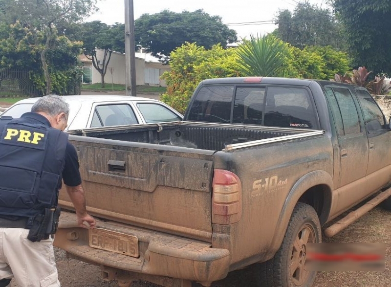 Polícia Rodoviária Federal recuperou veículo