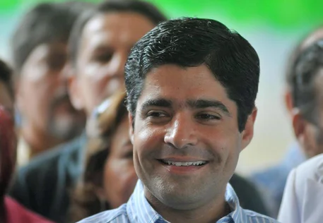 União Brasil oficializa ACM Neto como candidato ao governo da Bahia