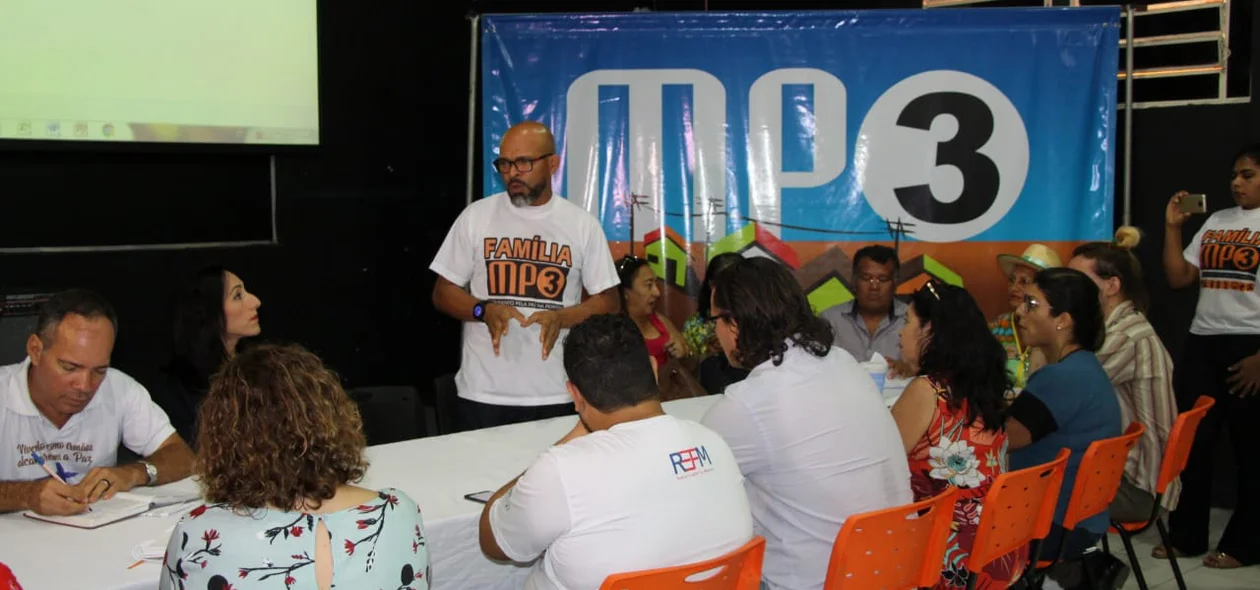 Encontro aconteceu na sede do Movimento pela Paz na Periferia