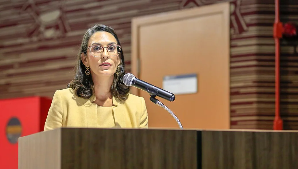 Mariana Paranhos