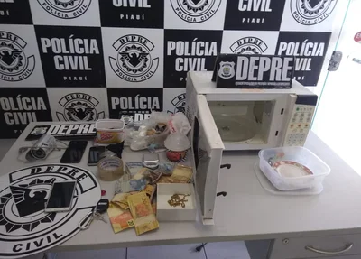 Material encontrado com Gilberto Campos