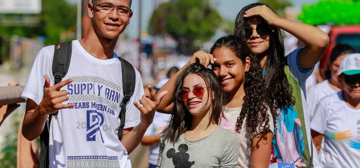 Jovens na 24ª Caminhada da Fraternidade