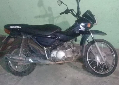 Motocicleta recuperada pela PM em Teresina