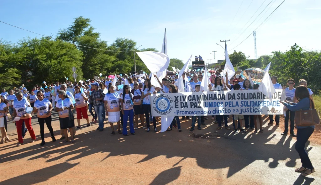 Picos realiza mais uma Caminhada da Paz
