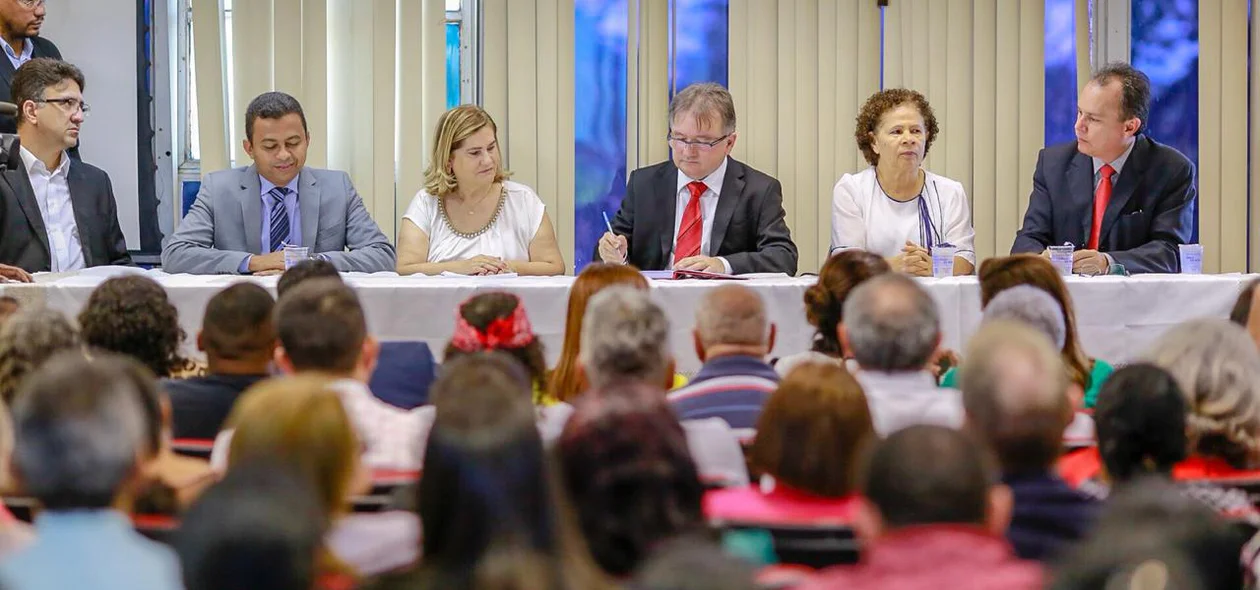 Mesa de honra