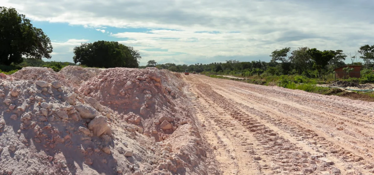 Construção da Avenida Ulisses Marques na zona leste de Teresina