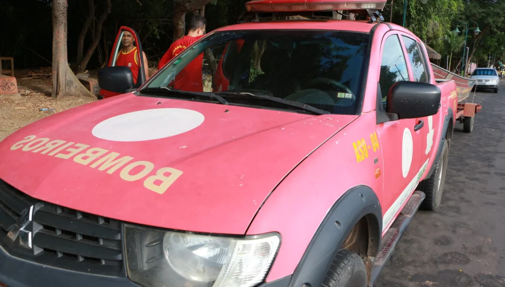Carro do Corpo de Bombeiros