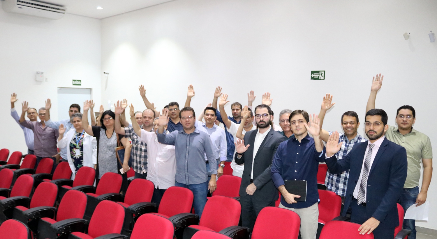 Médicos realizam assembleia em Teresina
