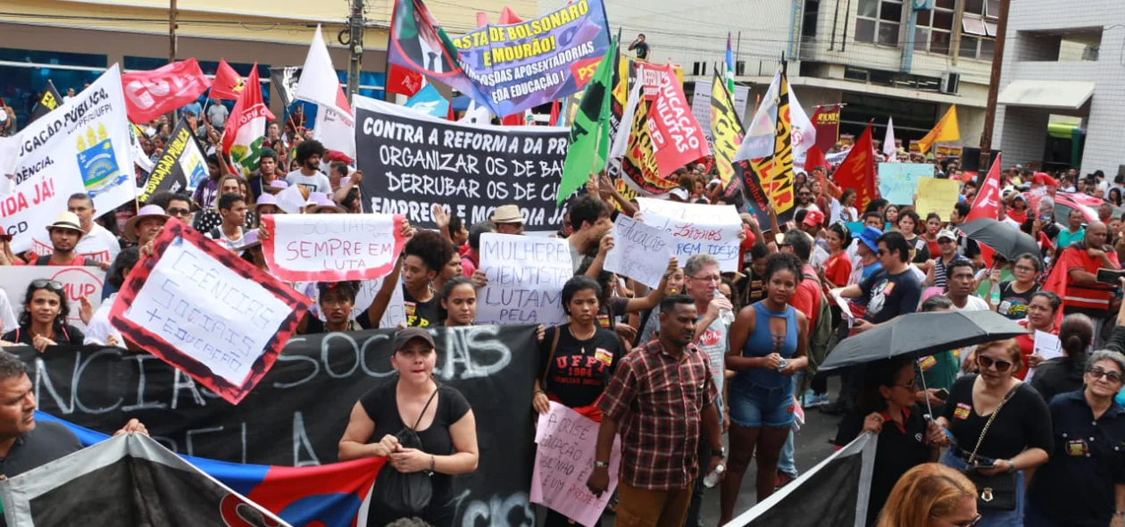 Movimentos sociais participam da manifestação