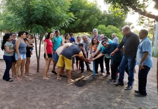 Prefeitura de Altos entrega mais dois sistemas de abastecimento de água na zona rural