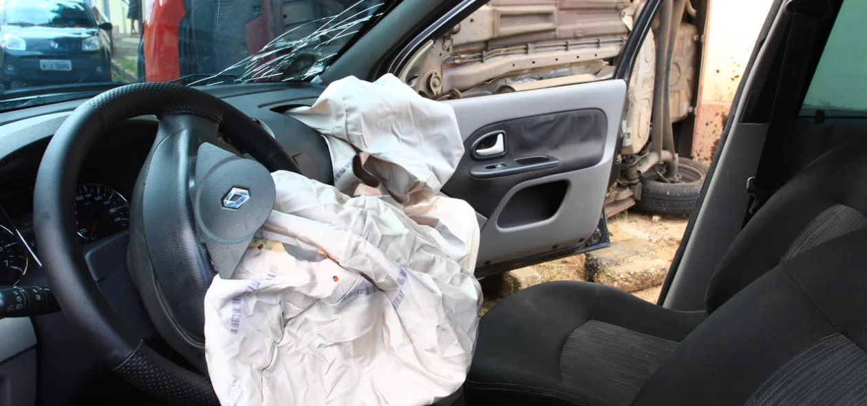 Os dois motoristas saíram ilesos